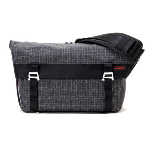 Red Label by Artisan & Artist RDB-MG100 Red Label Messenger Bag